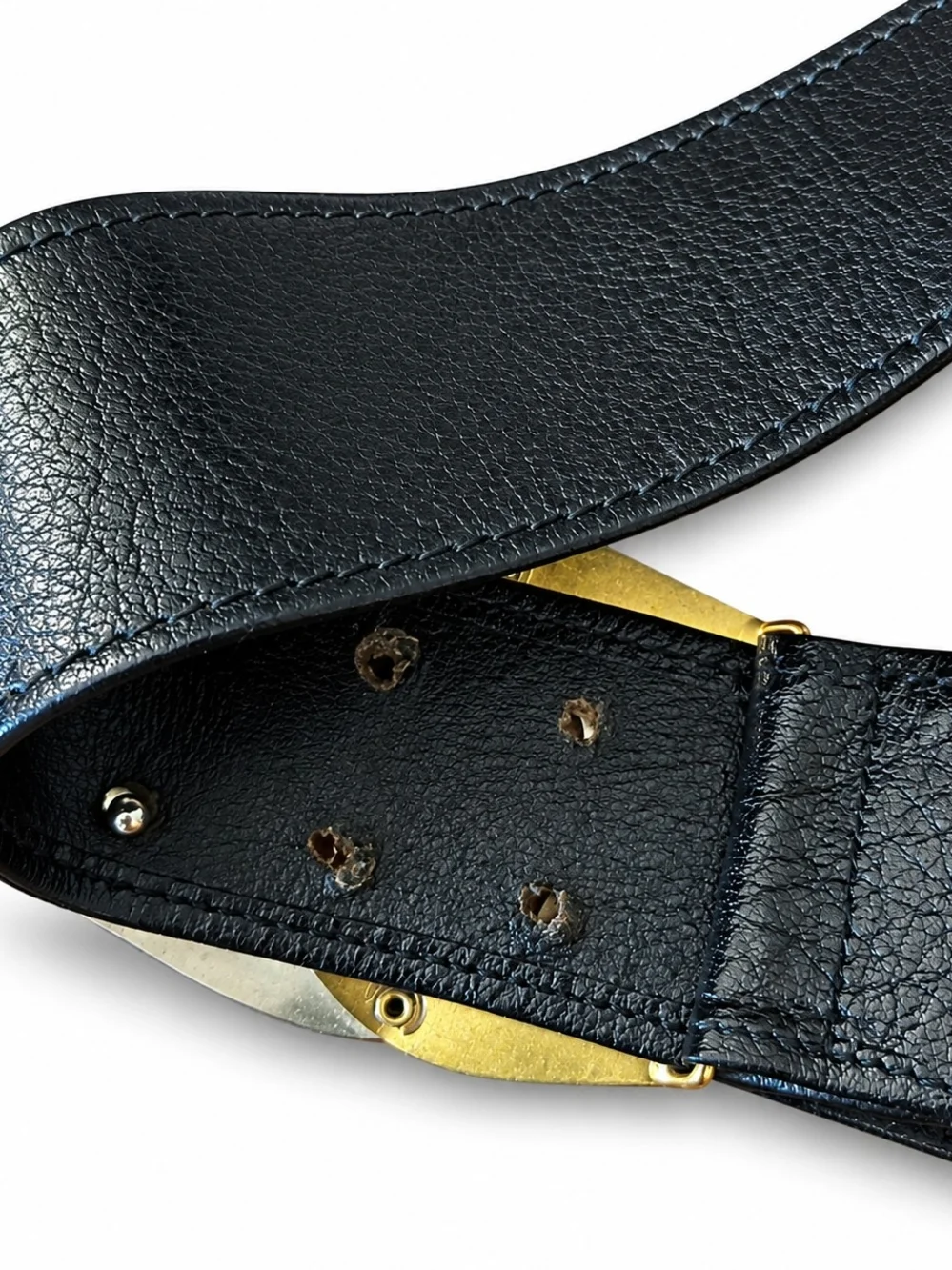90's Genuine Leather Belt W/ Geometric Buckle.